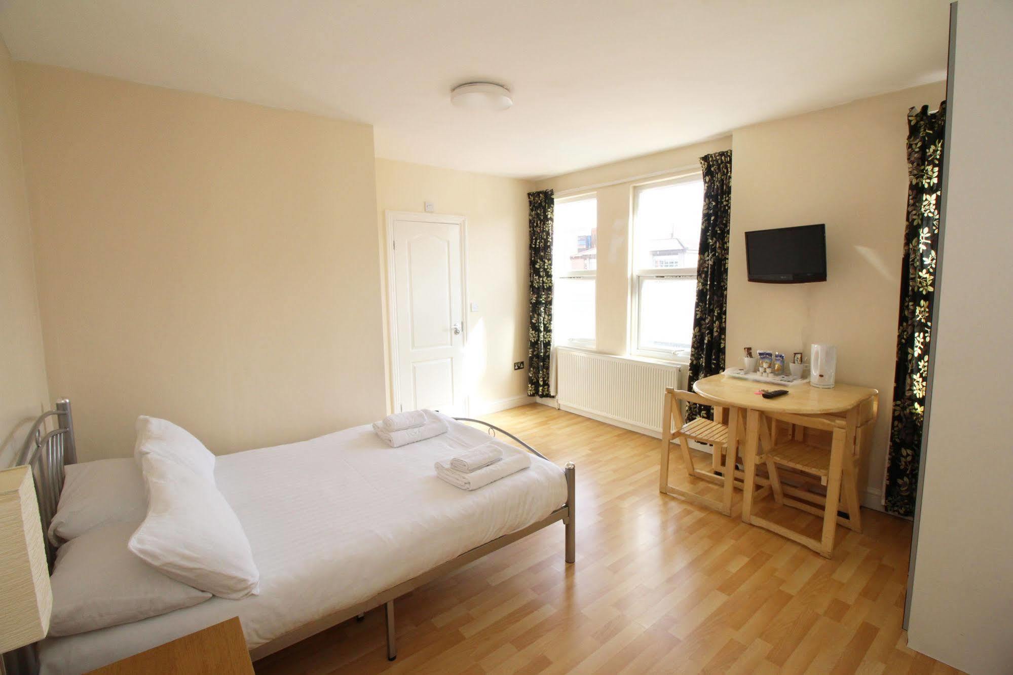 Flexistay Aparthotel Tooting London Ngoại thất bức ảnh
